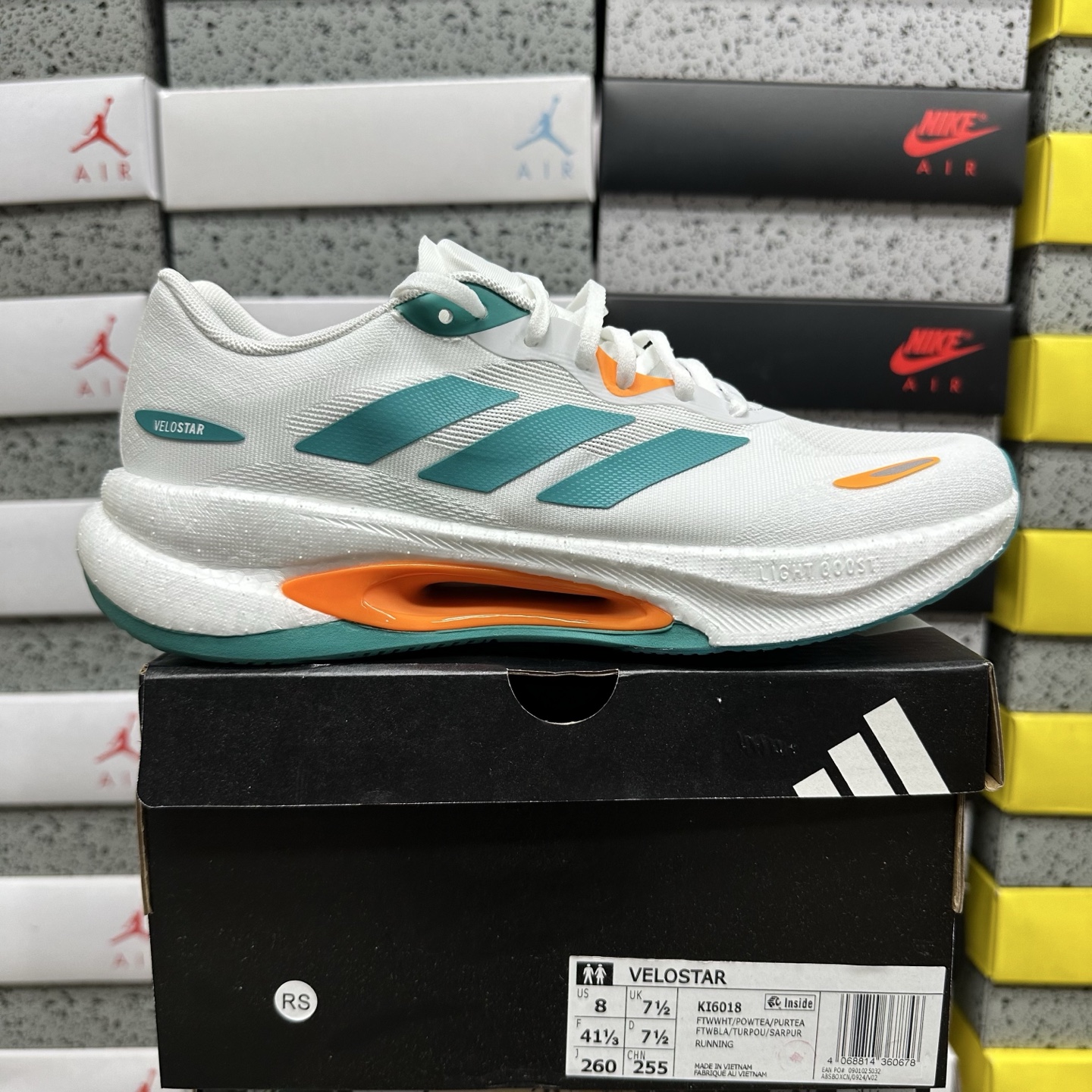 ADIDAS VELOSTAR