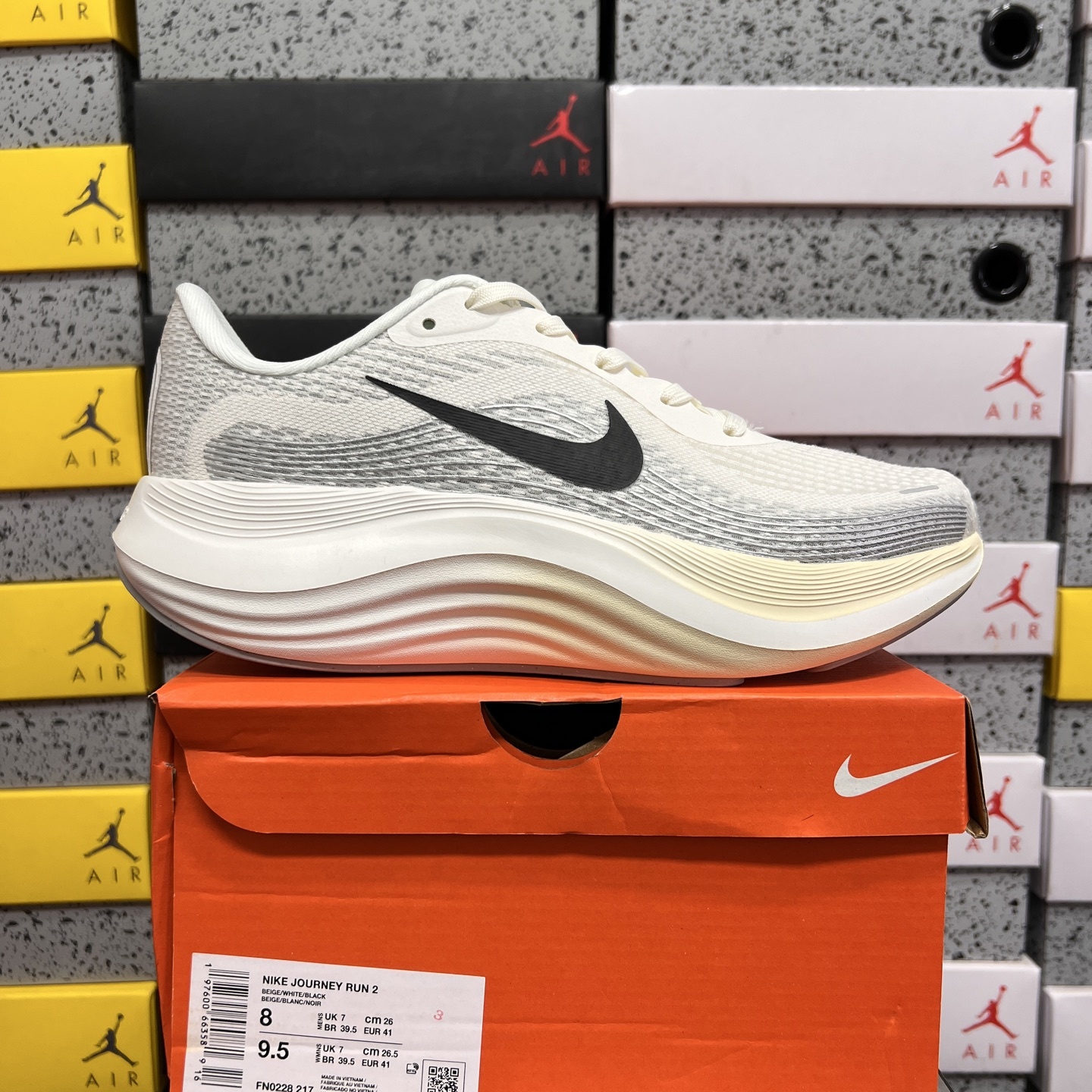 NIKE JOURNEY RUN 2
