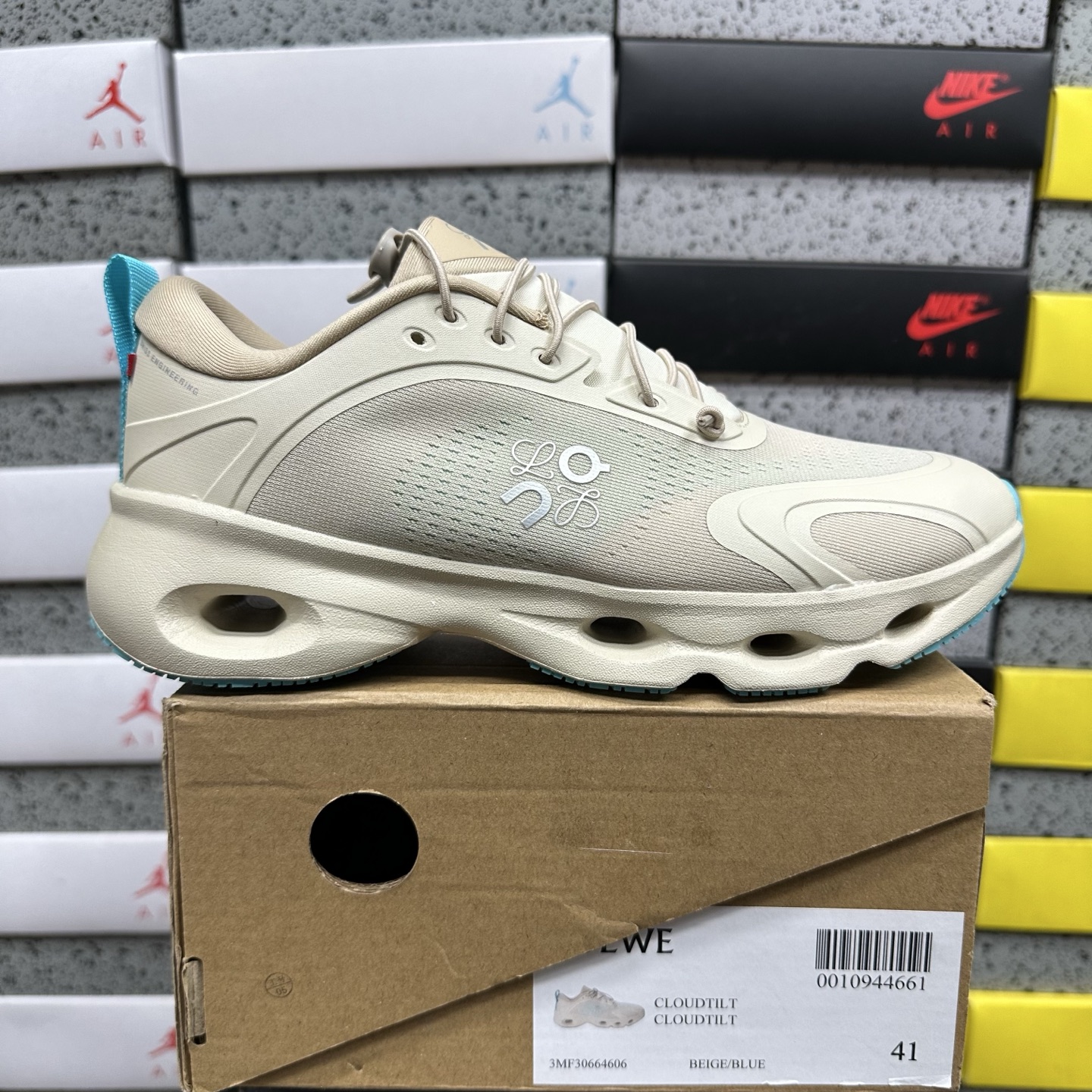 ON CLOUDSOLO LOEWE