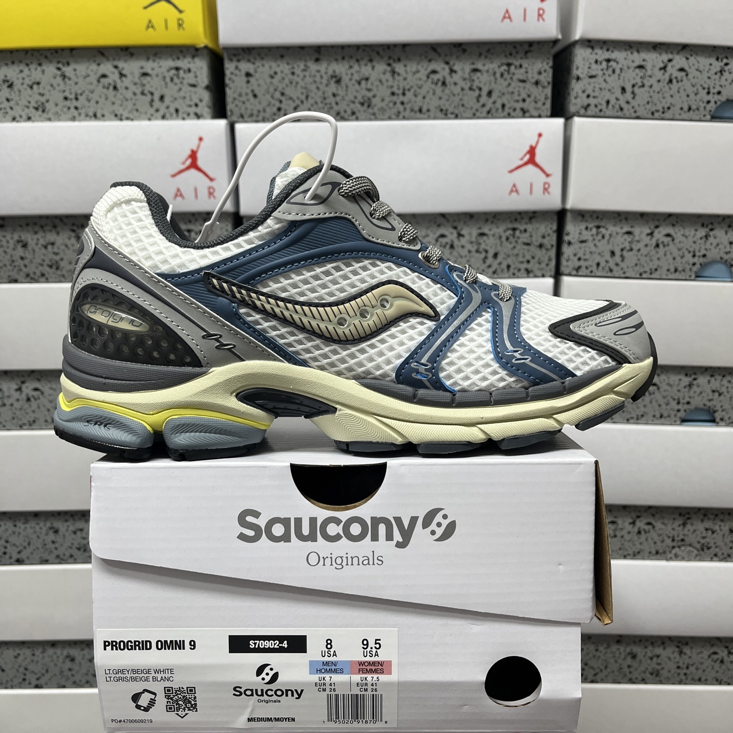 S70902-4